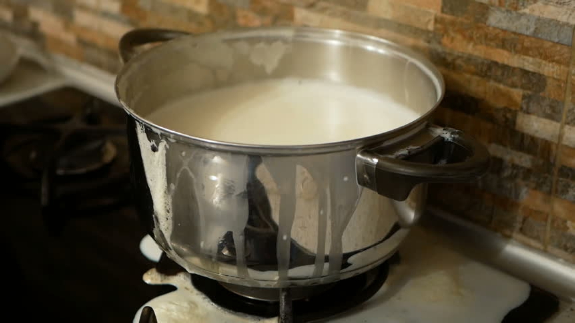 Boiling Milk